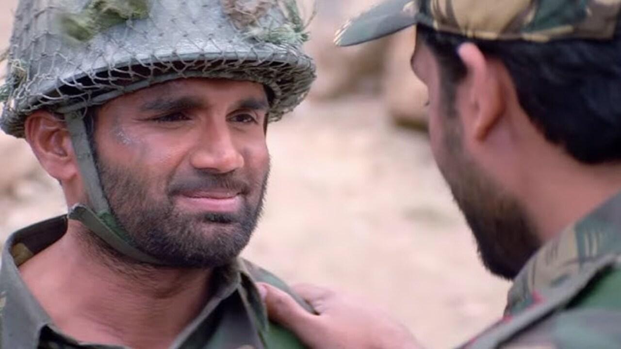 Suniel Shetty portrayed the brave soldier, Rifleman Sanjay Kumar, who single-handedly charged enemy bunkers. He was awarded the PVC for his fearless assault under fire.